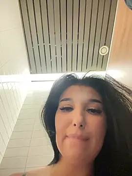 Webcam Model (Tisha_Busty) is live