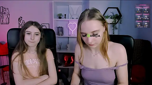 rebecca_smile webcam