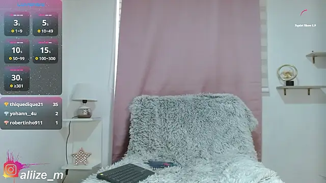 aliicee_m webcam