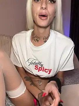 mrs_skinny_goddess (F young) - BOOBS OUT + LT 2 VIDEOS