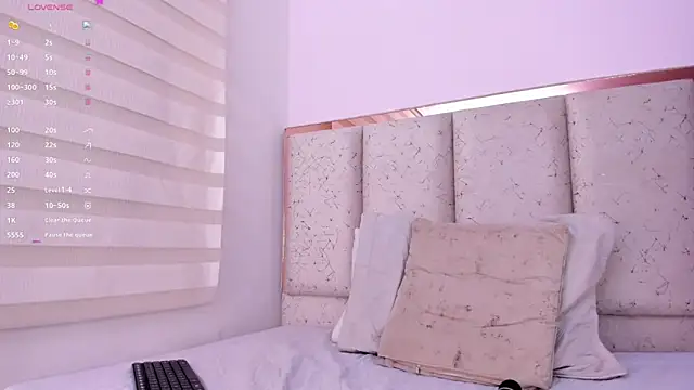 violeta_olsen webcam