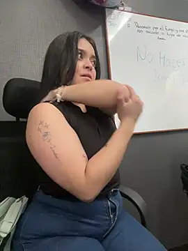 emily_rivers_ (F young) - Pinch Nipples 💗