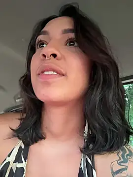 Alice_surprise webcam