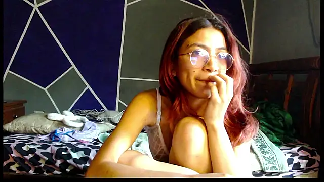 bellota_bunny (F young) - show feets oil🦶🥵