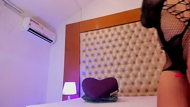 alinamilf (F milf) - MAKE ME BOUNCE MY TITS WHEN ILL RIDE U