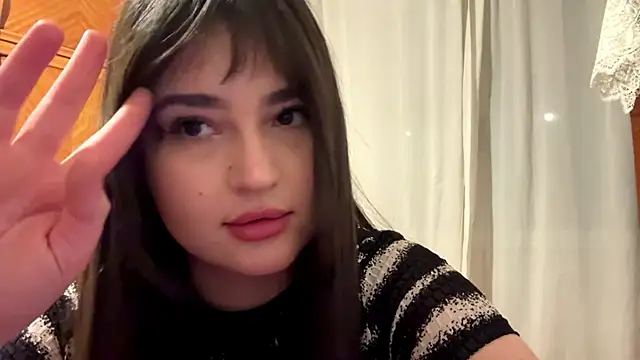 daisygood (F teen) - Ogni 25 gettoni sbottono un bottone