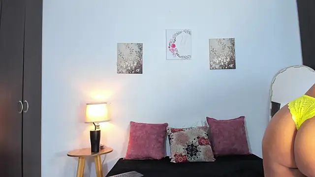 SarahCinnamon- webcam