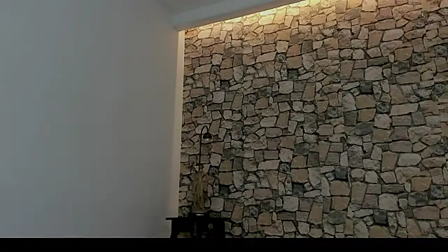 amazonita2026 (F teen) - spank buttocks