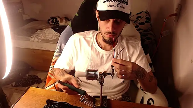 apolo_s (M young) - Cum!!💎💎