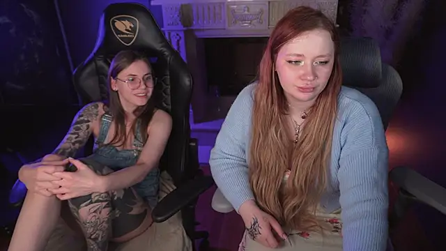 _annastark_ (G young) - flash boobs