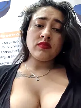 _Sarah-Office1 webcam