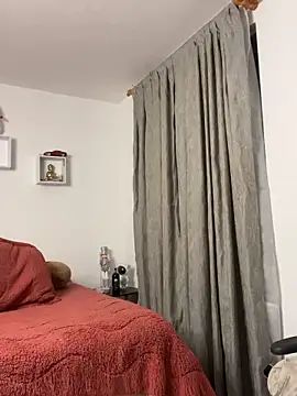 Ezzio_Scolaro webcam