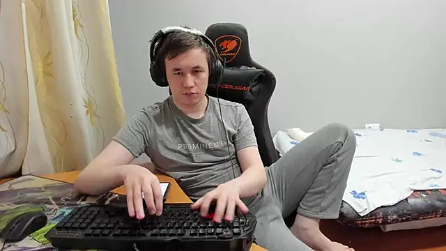 iliaskrislove webcam