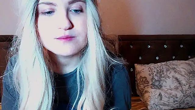 Sara4uu webcam