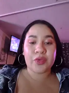 Kendra-daring webcam