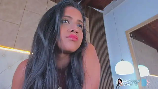 Camiila_rosse webcam