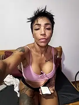 Alison_fitness webcam