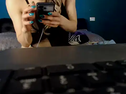 Karendolly__8 webcam