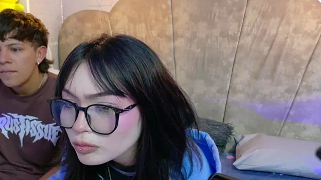 LilithAndLucifer69 webcam