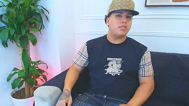 Naim_Bennetsex webcam