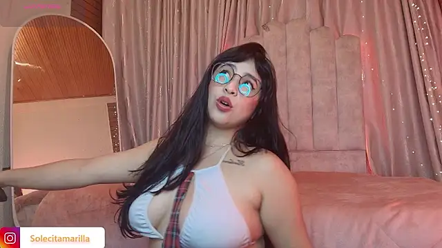 sunshine_maddy webcam