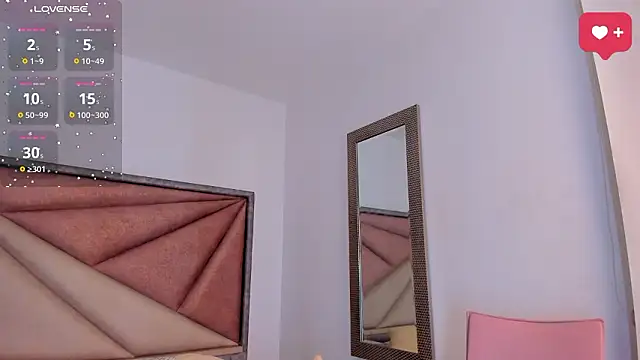 sarawagner_ (G young) - Let's have a hot double penetration🍆🍆