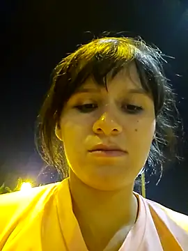 Kitty_Kalifa Live Webcam on Stripchat