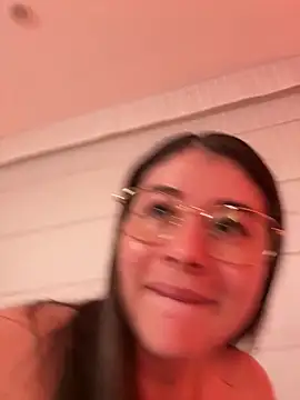 Webcam Model (Sharon_07)  is live.Free join now!