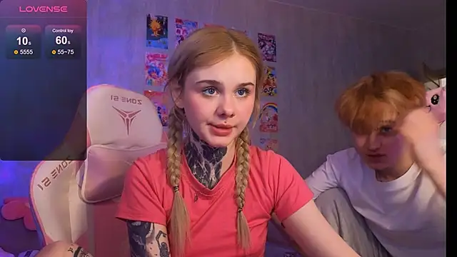 britney_lynch (G teen) - show hips+tease