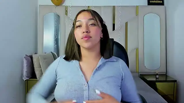 isabellrodriguez18 (F teen) - Omg Isa🍓😍