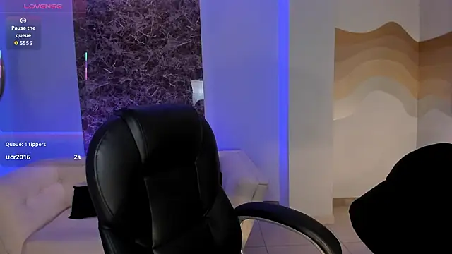 candaserussell - CandaseRussell's free webcam - UK Sex Cams