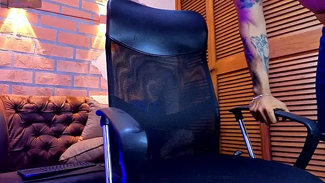 mister_eithan webcam