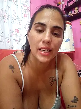 kariciasecreta webcam