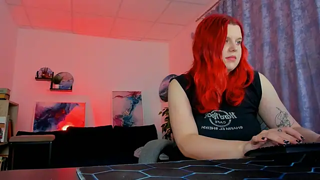 nattinred - NattInRed's free webcam