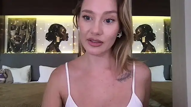Stella_muse webcam