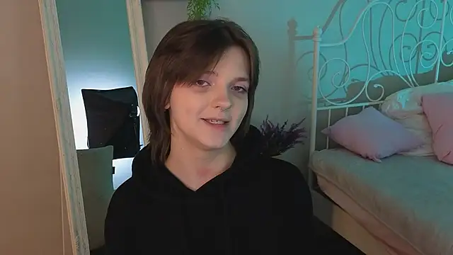 letorianotley - LetoriaNotley's free webcam - UK Sex Cams