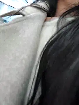 Webcam Model (Love-public)  is live.Free join now!