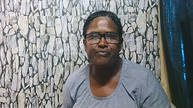 Exotic_indian95 webcam