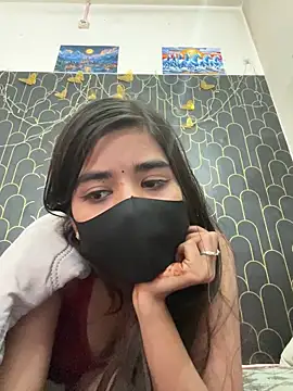 Webcam Model (Sexykhushi041)  is live.Free join now!