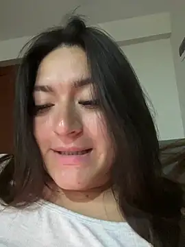 lucerorm (F young) - Full Dildoo 🥵🥵