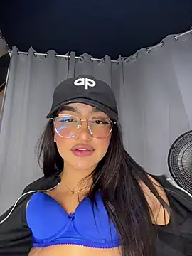 jenn_fit (G teen) - Plug in my hot ass✨