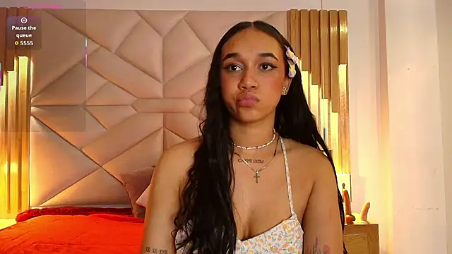 coraline_vera webcam