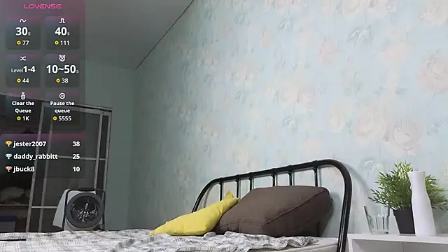 HollieCollelo webcam