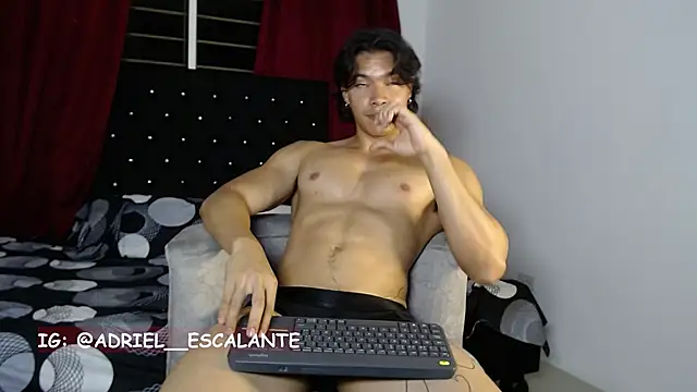 adriel_escalante webcam