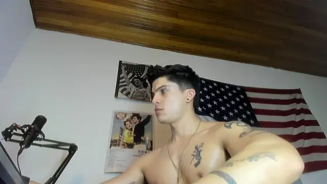 charlie_hotxxx webcam