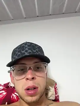 Cristopher1112 webcam