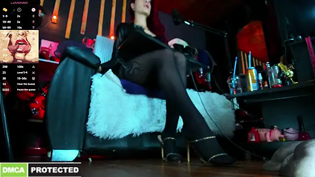 Liilith_goddess_ webcam