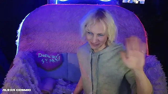 Alexa_Cosmic webcam