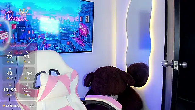 Maryonthemoon webcam