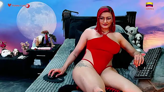 Hanna_Luna webcam